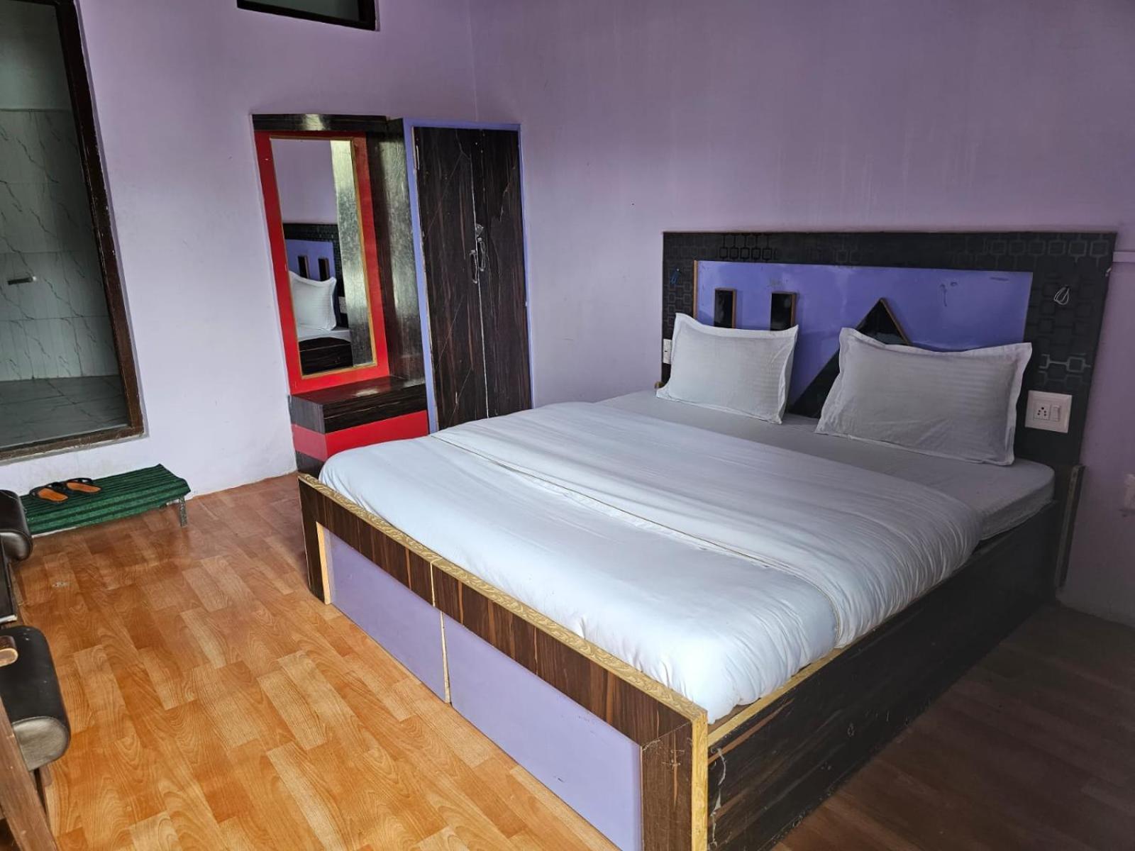 Hotel Afzal And Restaurant Kargil Ngoại thất bức ảnh